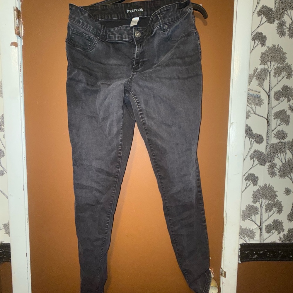 Maurices Women's Dark Gray Skinny Jeans